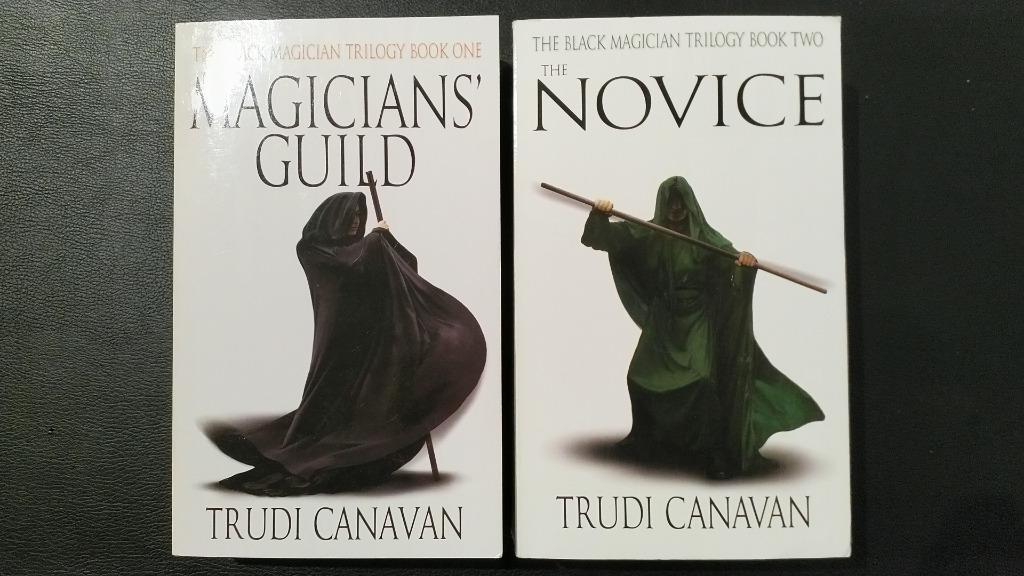 The Black Magician Trilogy Book 1 & 2 (Trudi Canavan), Ophalen of Verzenden, Zo goed als nieuw, Trudi Canavan
