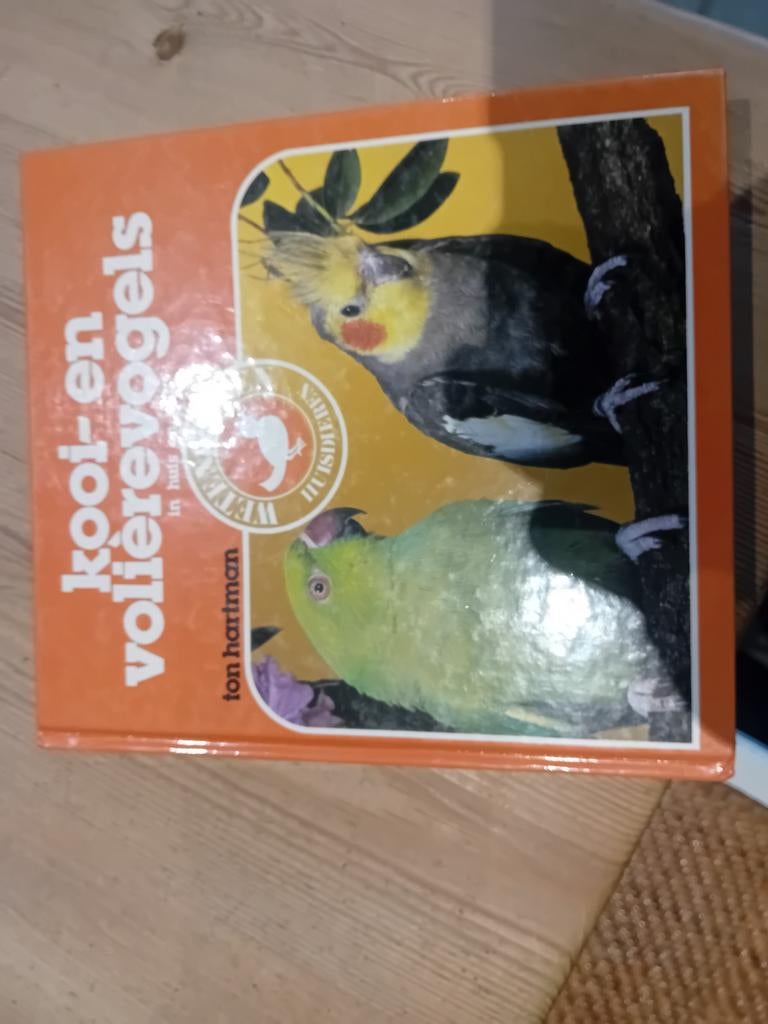 Vogelboeken, Vrouwelijk, Parkiet