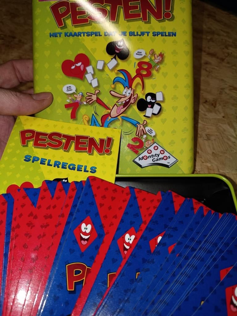 Kaartspel Pesten, Ophalen of Verzenden, Zo goed als nieuw