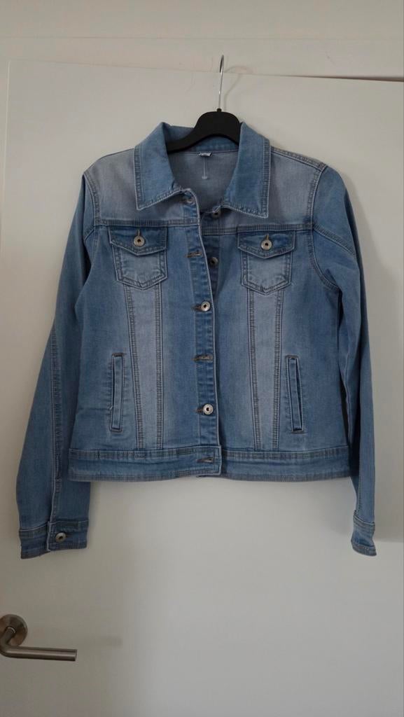 Jeans jas, Ophalen, Maat 38/40 (M)