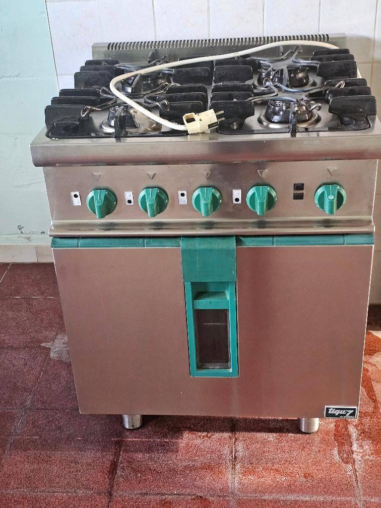 Cuisinière, Enlèvement, Utilisé, Cuisinière, Friteuse et Grils
