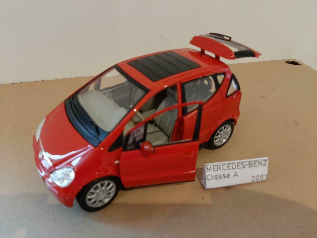 Mercedes-Benz Classe A 2001 1/18 Maisto sans boite, Enlèvement ou Envoi, Comme neuf, Maisto
