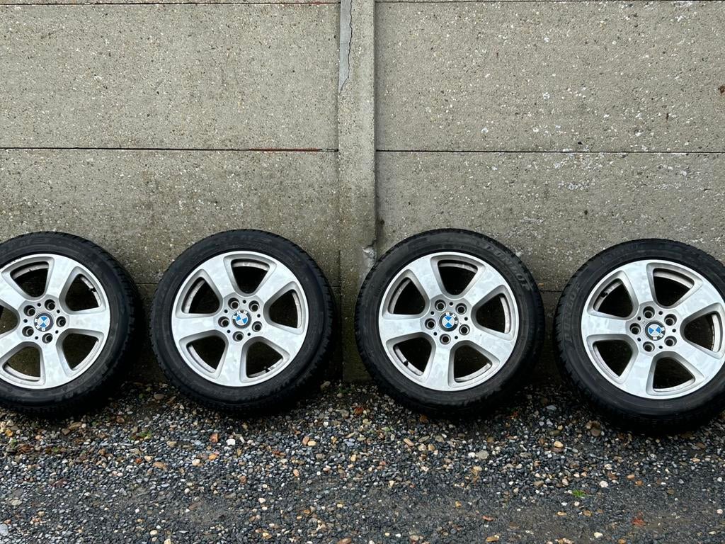 Aluminium velgen 17" bmw + dunlop winterbanden, Auto-onderdelen, Banden en Velgen, Ophalen, Gebruikt, 17 inch, Winterbanden