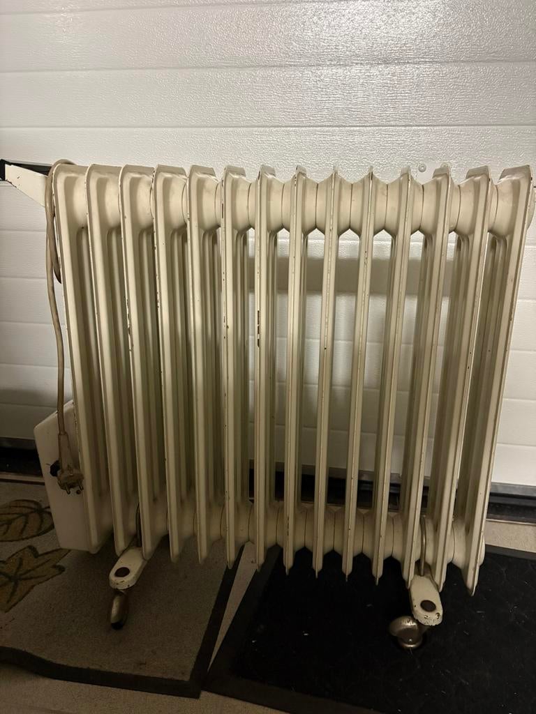 Radiator Philips, Doe-het-zelf en Bouw, Verwarming en Radiatoren, Ophalen, Gebruikt, Radiator