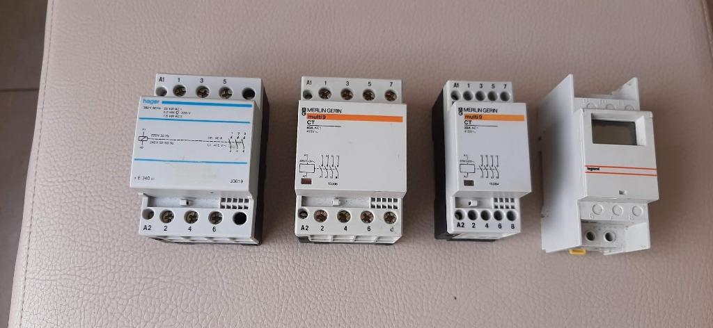 Contactor relais instalatierelais en MicroRex D21 Legrand, Verzenden