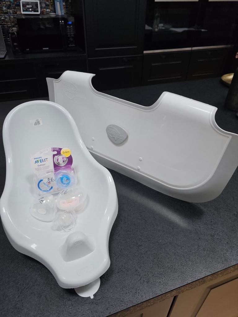 Lot bain nouveau né, Enlèvement, Baignoire