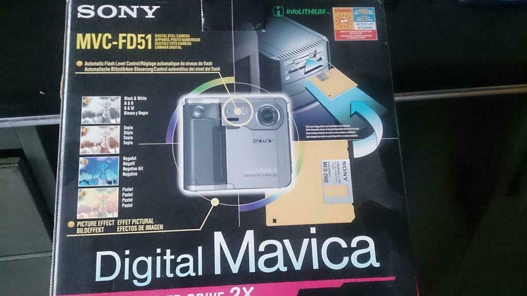 Super SONY  Un des premiers appareils photo numériques, Enlèvement ou Envoi, 1980 à nos jours, Appareils photo