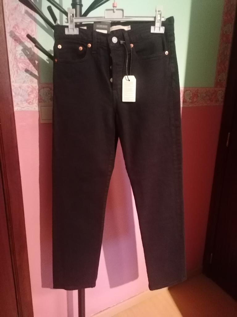 Jeans Levi's Wedgie Straight femme original noir 28/28 neuf., Levi's, Enlèvement, Neuf, Noir