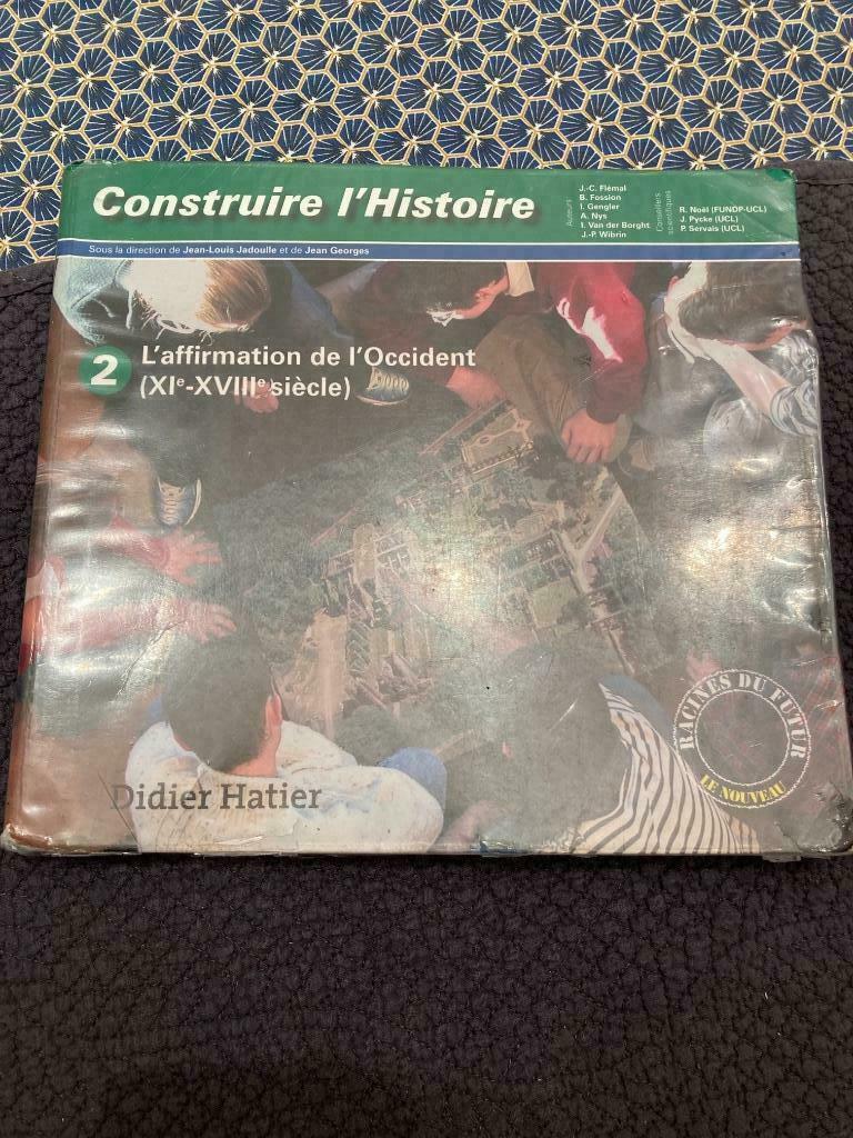 Construire l’histoire livre pédagogique, Enlèvement, Enseignement supérieur, Didier Hatier