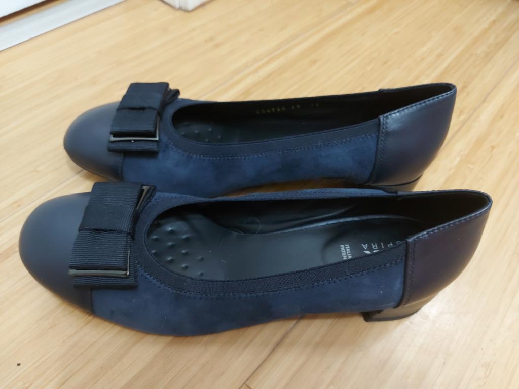 Chaussures en cuir GEOX pour femme taille 39, Vêtements | Femmes, Chaussures, Geox, Comme neuf, Enlèvement, Bleu
