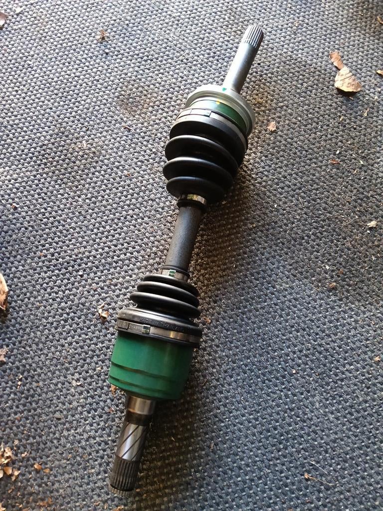 Cardan droit pick up Mazda et Ford ranger, Auto-onderdelen, Ophalen, Mazda