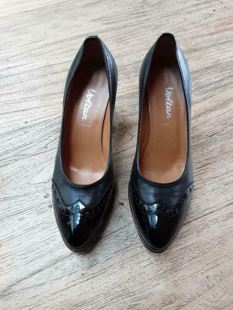 Zwarte pumps maat 38 voltan, Kleding | Dames, Schoenen, Ophalen of Verzenden, Zo goed als nieuw