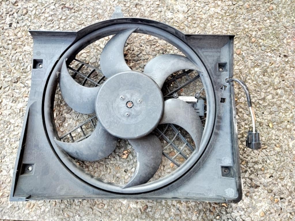 Bmw e46 ventilator b130502890 8382225, Auto-onderdelen, Ophalen of Verzenden, BMW