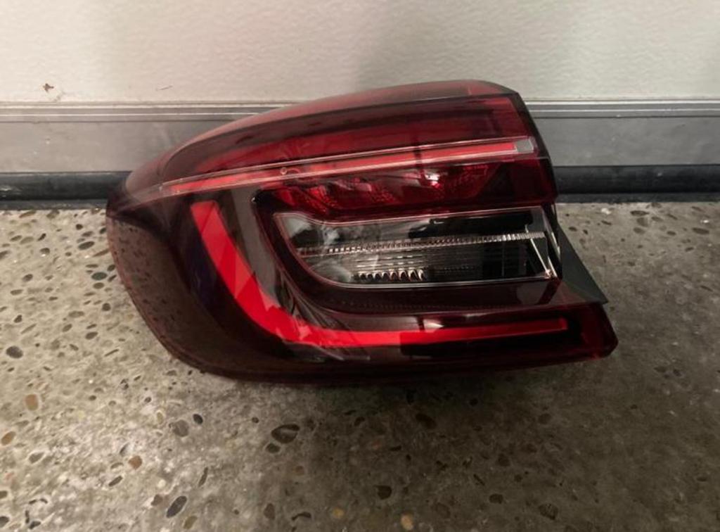 Feu arrière FULL LED Renault Clio 5 année 2019-23 ph.1 bon, Enlèvement ou Envoi, Utilisé, Renault