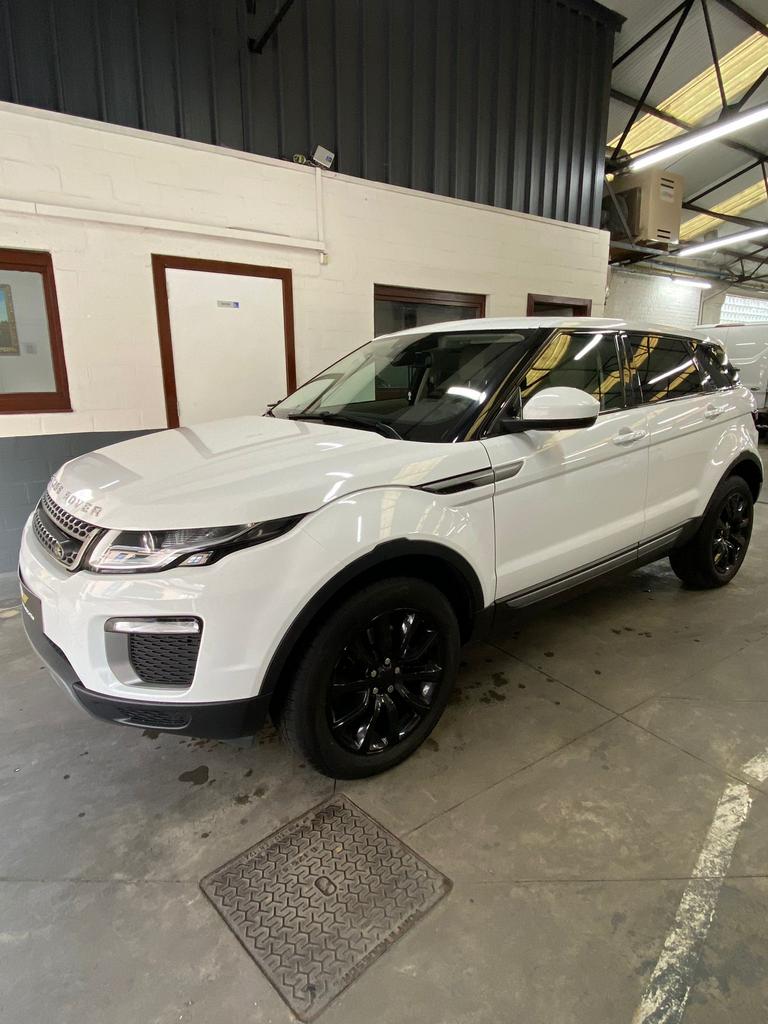 Land Rover Range Rover Evole 2.0TD4 vierwielaandrijving, Automaat, Wit, Leder, Bedrijf