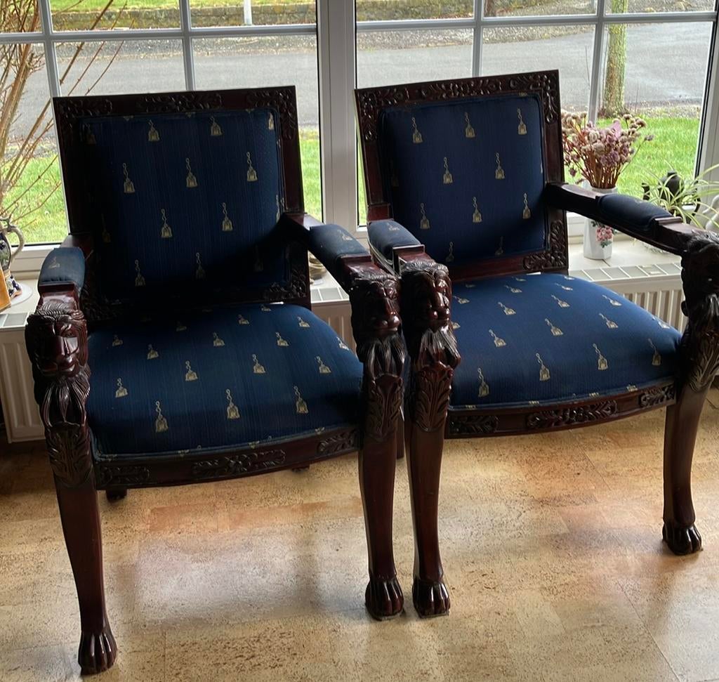 Set mahoniehouten stoelen, Ophalen