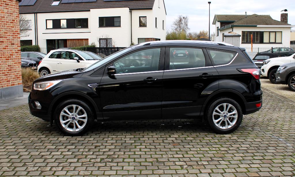 Ford Kuga 1.5 EcoBoost  Bwj 03/2017 Perfecte staat !!, Auto's, Voorwielaandrijving, Stof, 1498 cc, 4 cilinders
