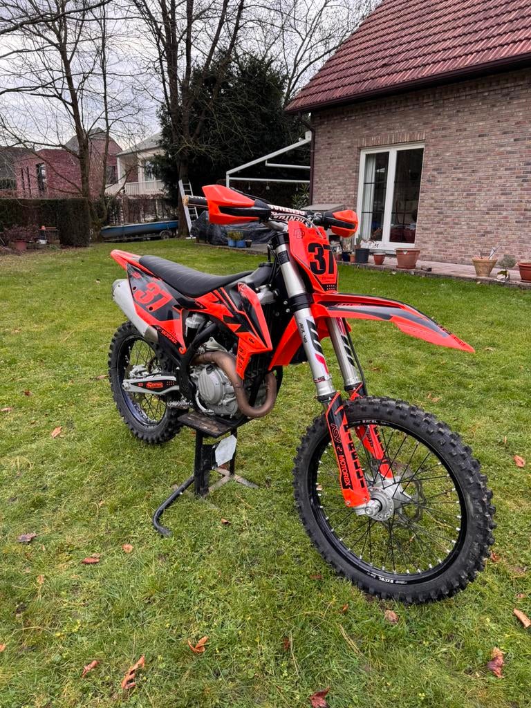 KTM 450 SX-F 2019 - topstaat, veel extras, Fietsen en Brommers, Zo goed als nieuw, Ophalen, 450 cc, Overige merken