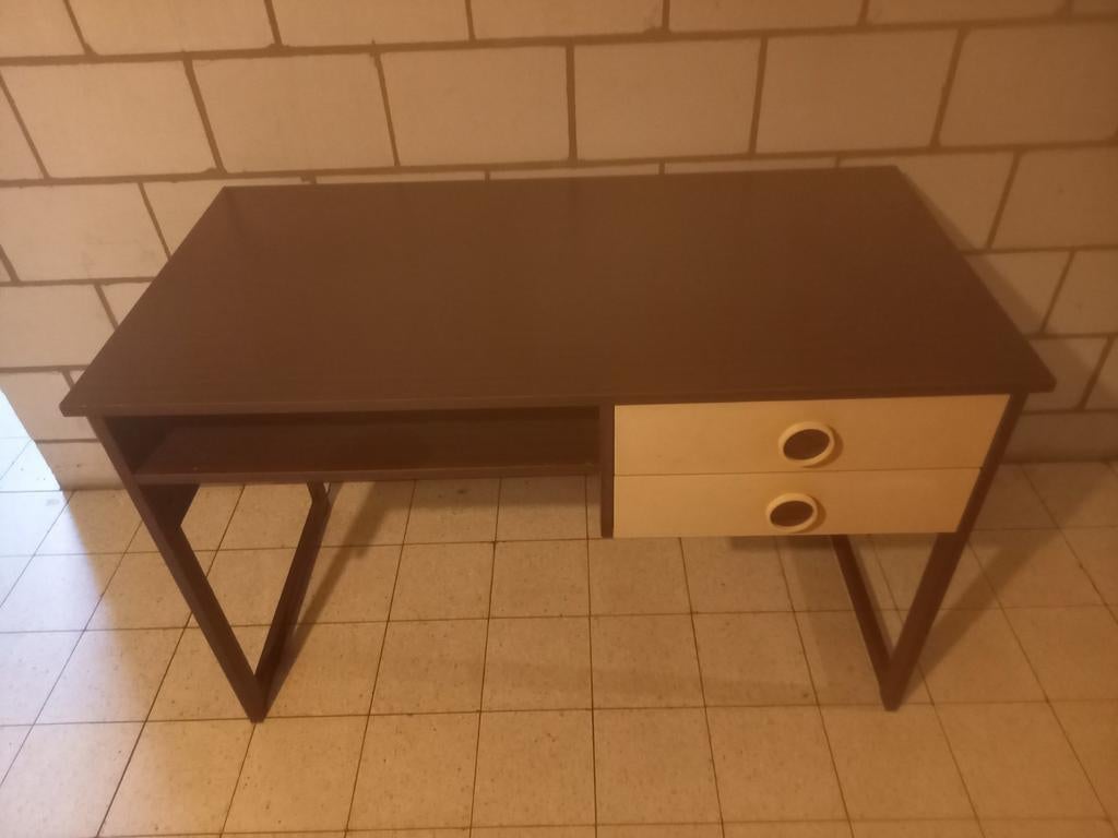 Bureau, Ophalen, Gebruikt