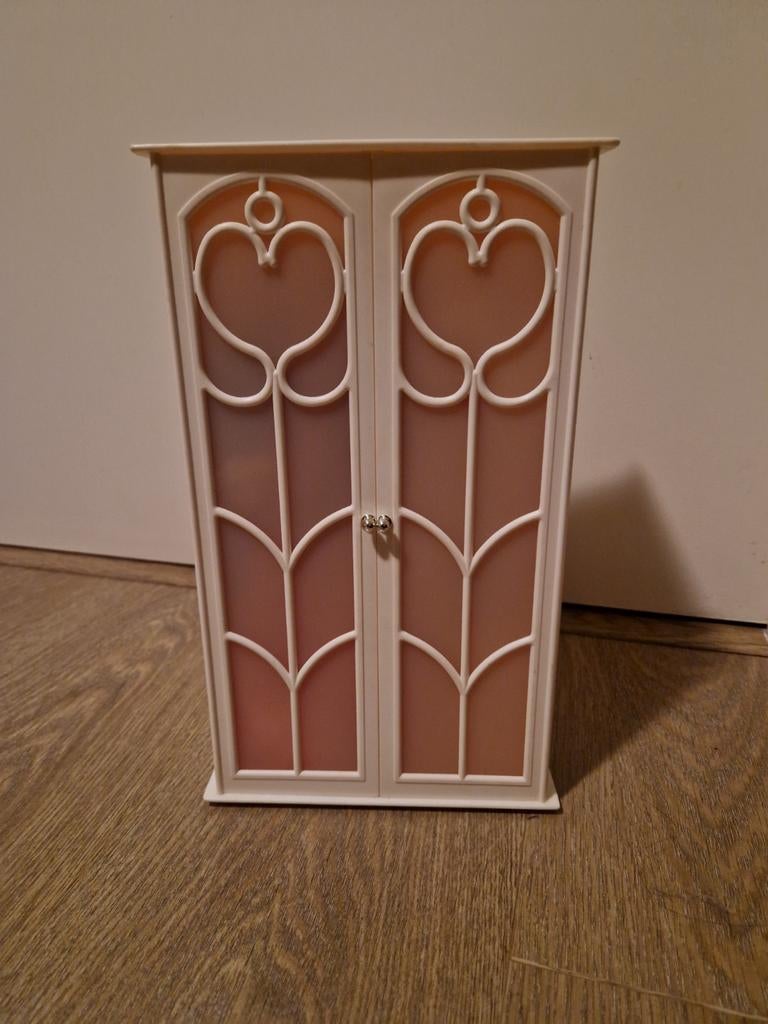 Barbie meubel & poppen, Ophalen, Zo goed als nieuw, Barbie