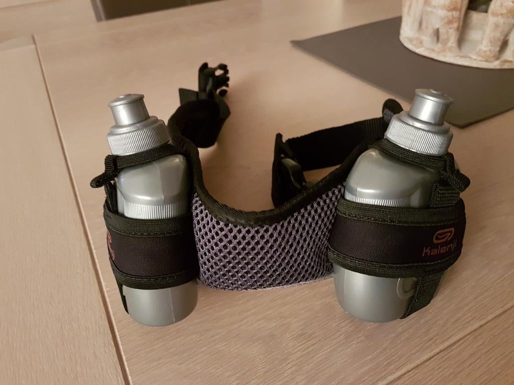 2 drinkbussen met draagriem, Ophalen of Verzenden, Zo goed als nieuw
