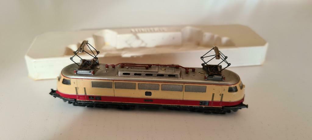 Minitrix N - 2945 - Elektrische locomotief - E03 TEE - DB, Hobby en Vrije tijd, Ophalen of Verzenden, Zo goed als nieuw, Locomotief