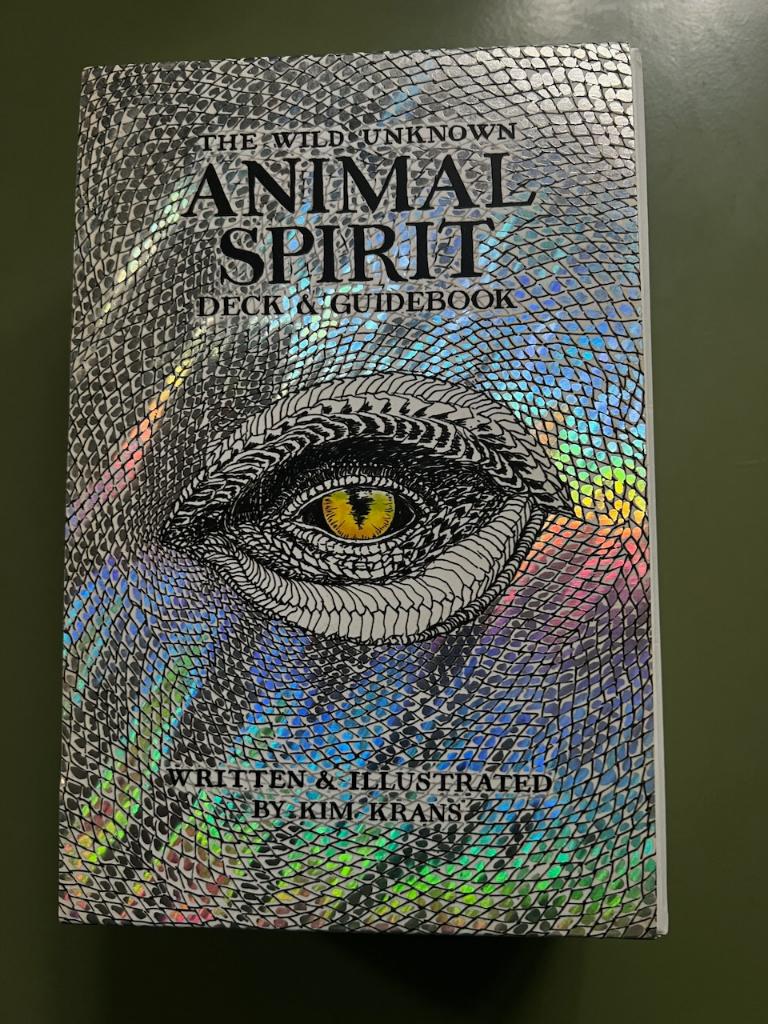 The Wild Unknown Animal Spirit oracle, Livres, Ésotérisme & Spiritualité, Comme neuf, Tarot ou Tirage de Cartes, Enlèvement