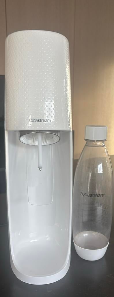 Sodastream wit nieuwstaat, Ophalen, Zo goed als nieuw