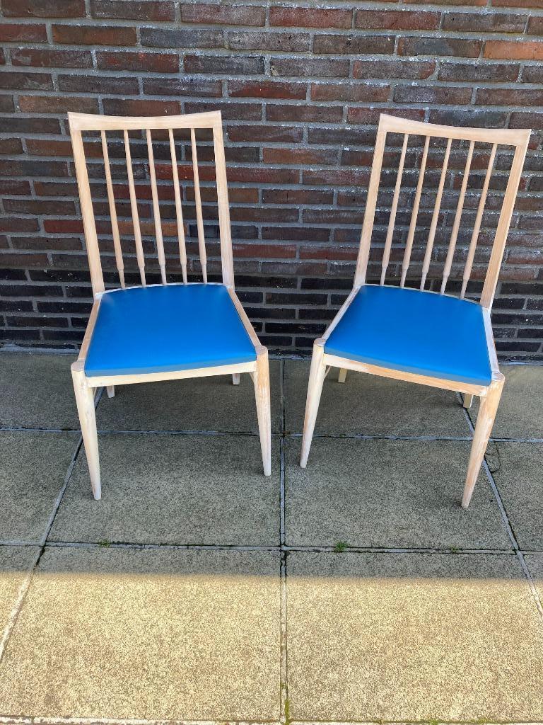vintage stoel, Huis en Inrichting, Stoelen, Ophalen, Vintage, Zo goed als nieuw, Eén