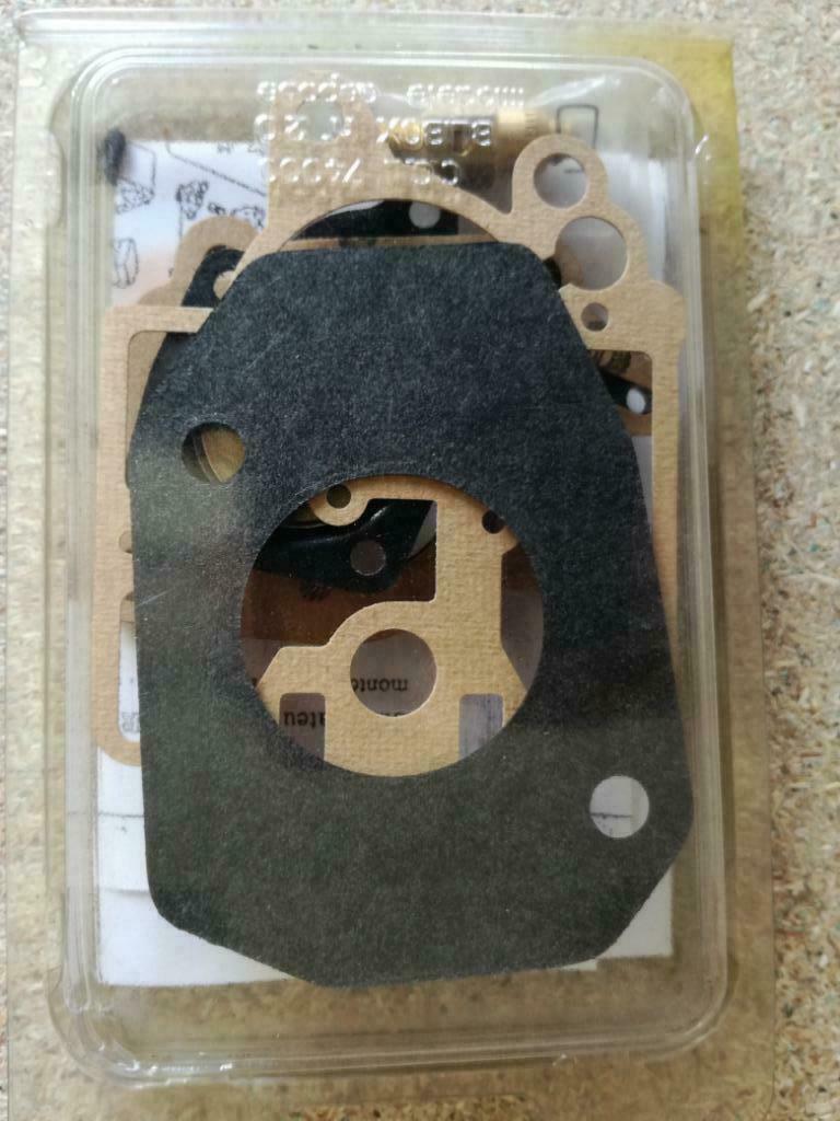 PEUGEOT 309, 305 - CARBU REPARATIESET - NIEUW, Auto-onderdelen, Ophalen of Verzenden, Nieuw, Peugeot