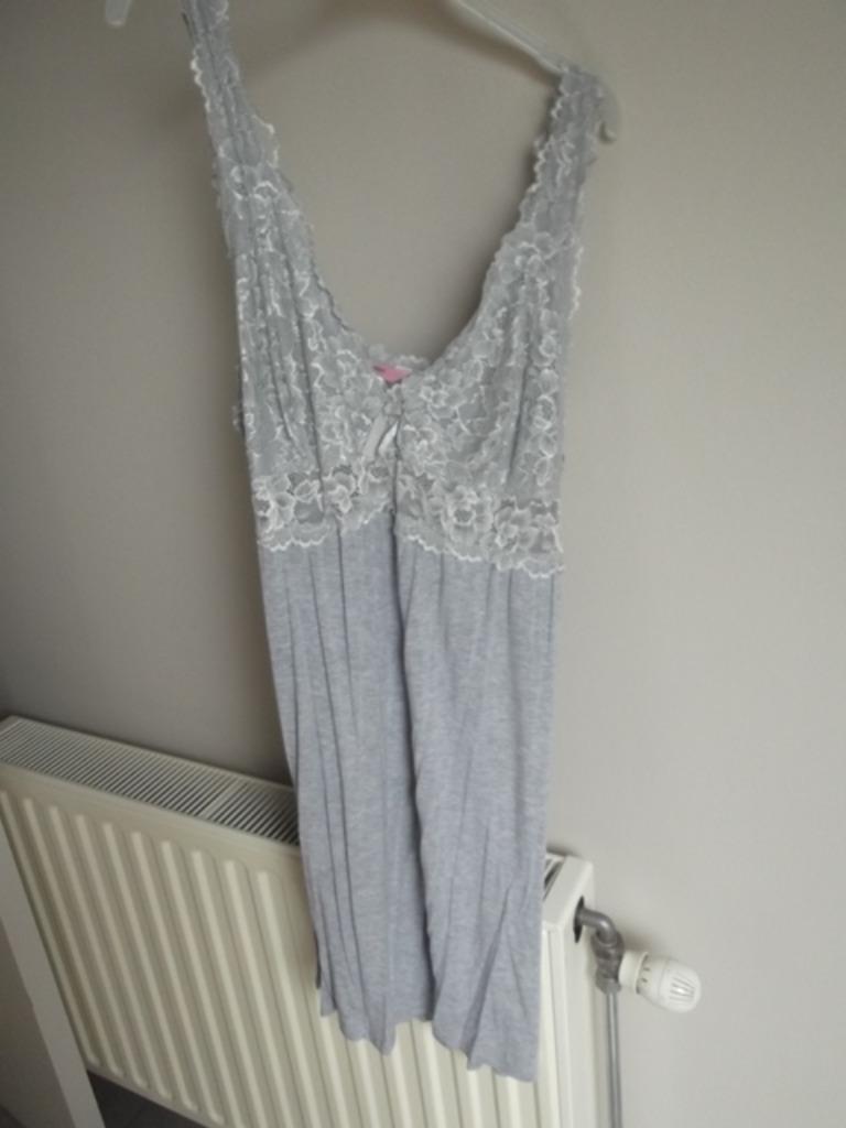 Slaapkleedje Hunkemoller maat xl, Hunkemöller, Enlèvement ou Envoi, Porté, Taille 46/48 (XL) ou plus grande