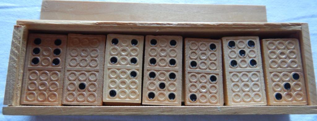 Houten DOMINOS-spel., Ophalen of Verzenden