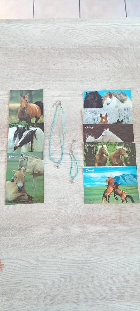 Parure collier et bracelet pendentif cheval, Enlèvement ou Envoi, Neuf, Bleu, Bracelet