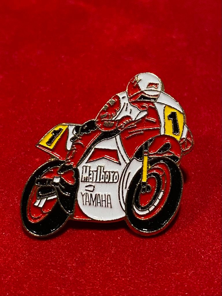 Épingle - MALBORO YAMAHA, Enlèvement ou Envoi, Neuf, Marque, Insigne ou Pin's