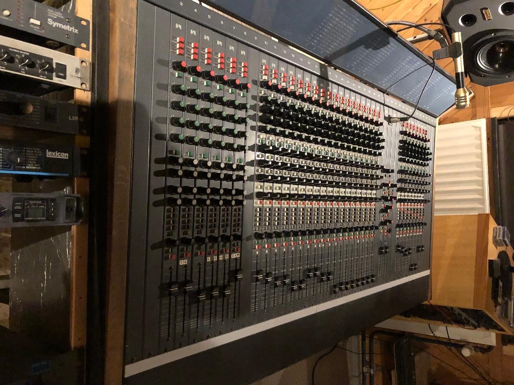 D/R Stylix mixage vintage, Enlèvement, Utilisé, 20 canaux ou plus, Entrée micro