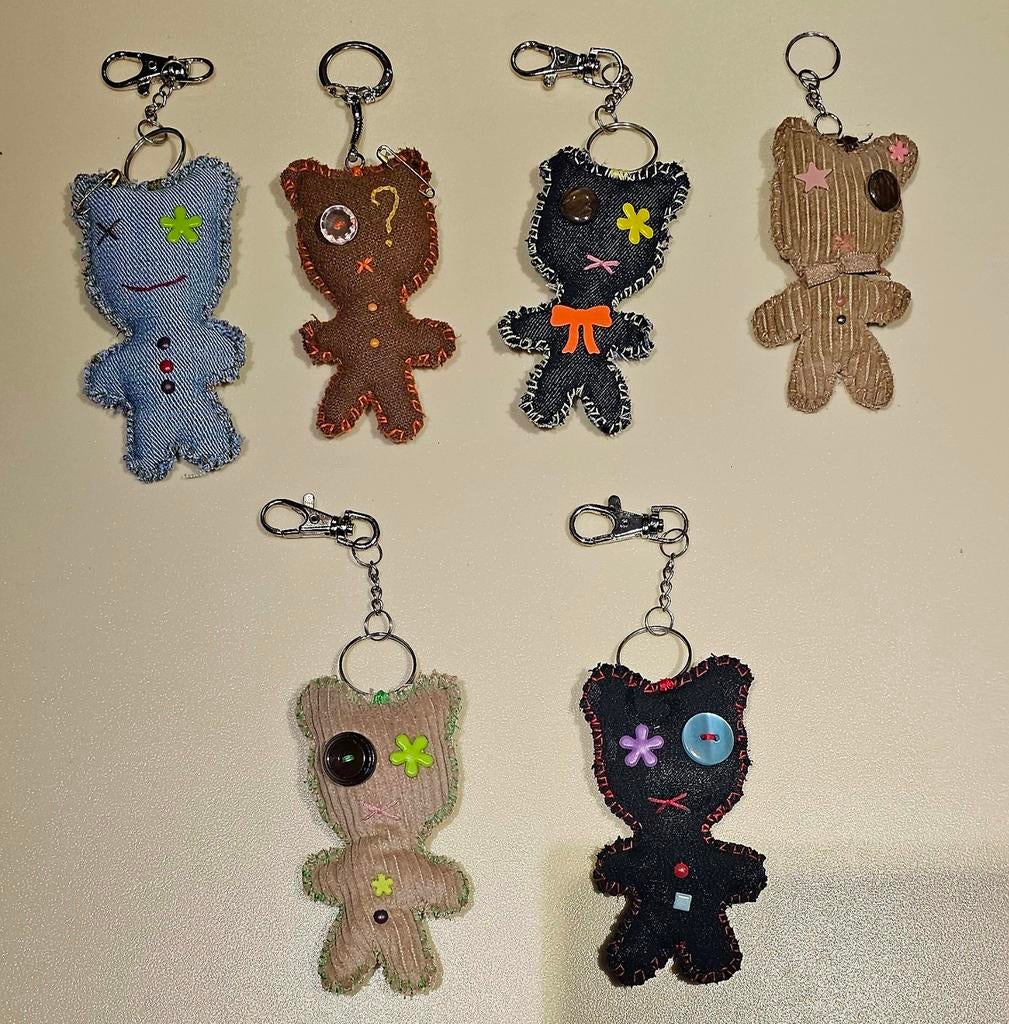 PORTES-CLÉS FABRICATION ARTISANALE NEUF, Neuf, Peluche ou Figurine