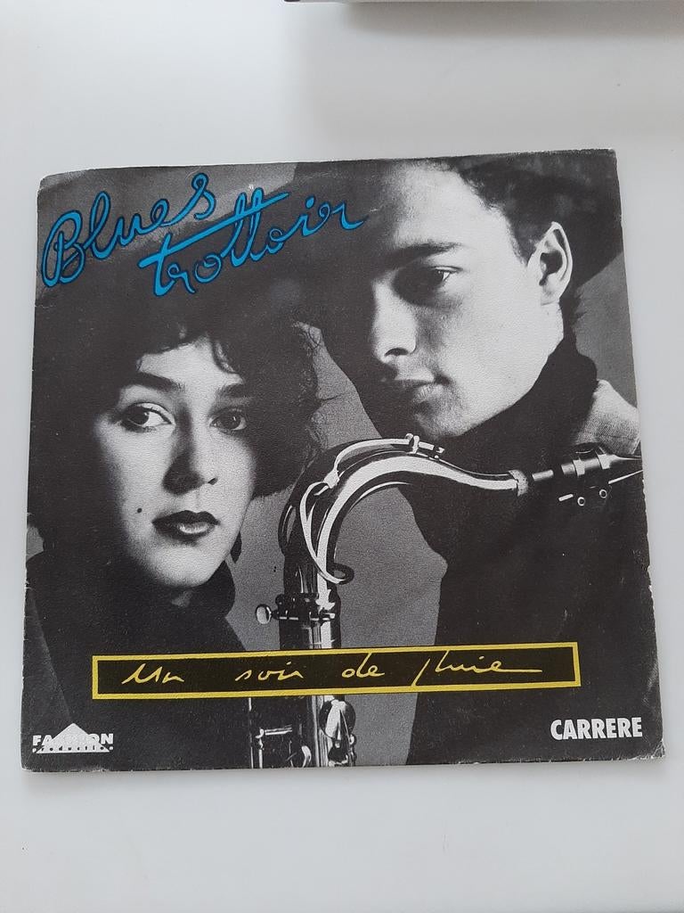 Vinyl 45trs- blues trottoir- un soir de pluie, Ophalen of Verzenden, Gebruikt