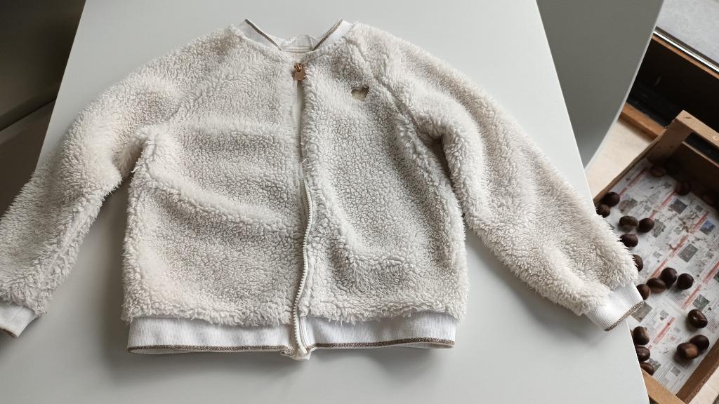 Vestje - nep lam - Maat 110, Kinderen en Baby's, Gebruikt, Meisje, Trui of Vest, H&M