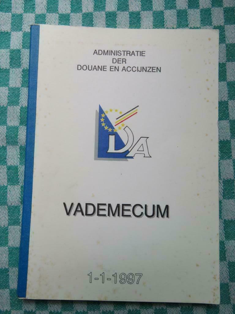 vademecum douane België 1997, Boeken, Ophalen of Verzenden, Gelezen