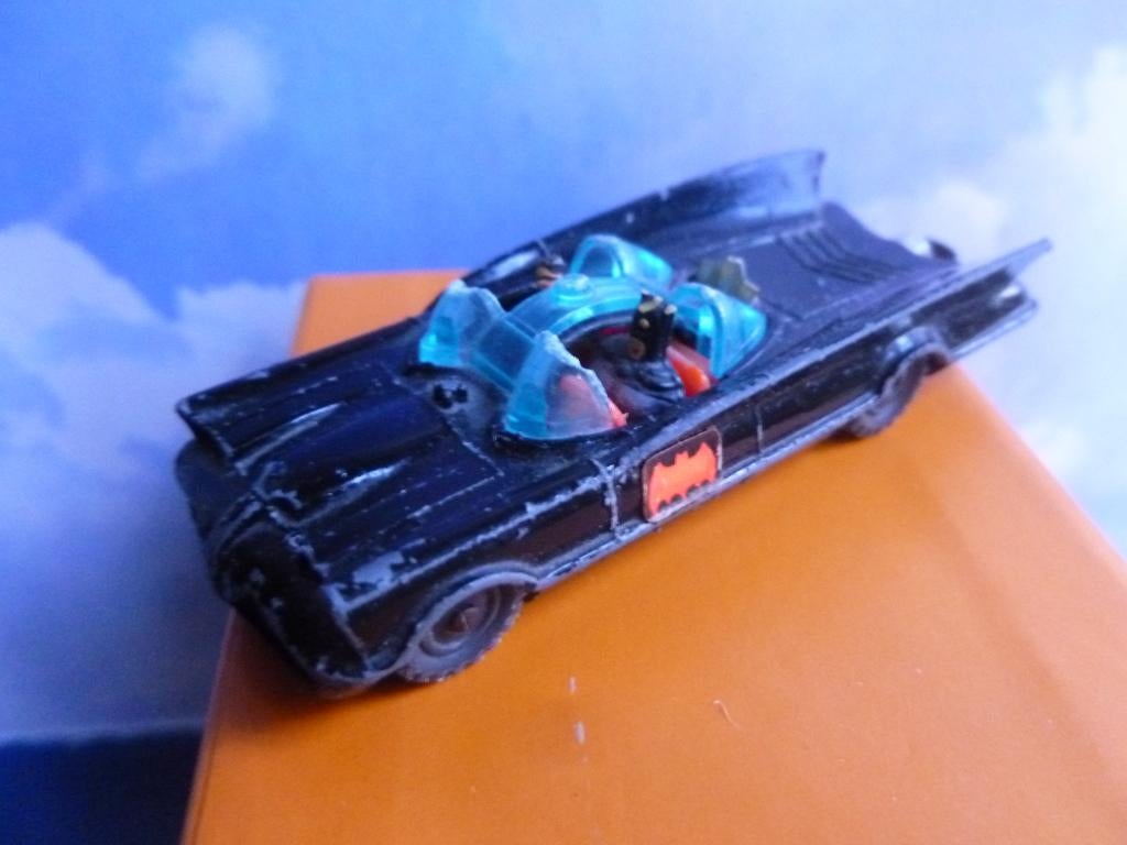 Vintage Auto BATMOBILE Car 1966 HUSKY By CORGI Great-Britain, Enlèvement ou Envoi, Utilisé, Voiture