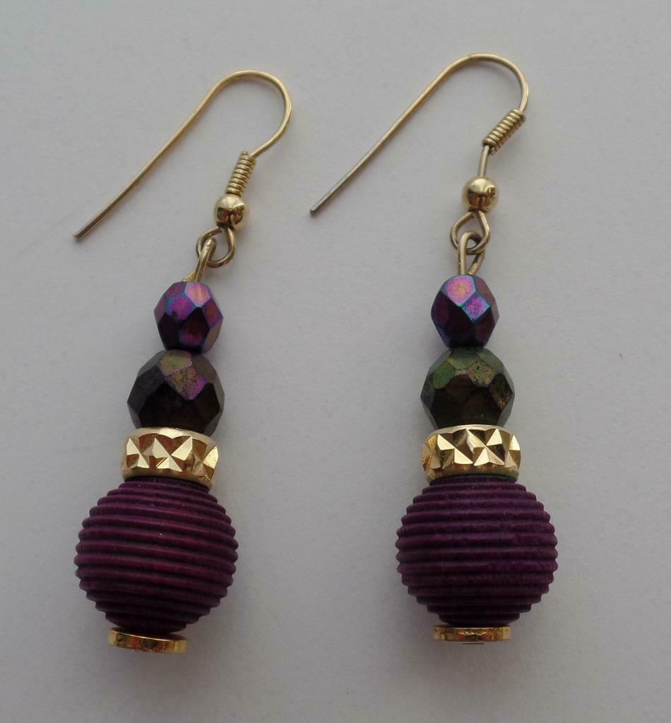 Oorbellen (hangers) paars/goud - eighties, Bijoux, Sacs & Beauté, Boucles d'oreilles, Enlèvement ou Envoi, Comme neuf, Autres matériaux
