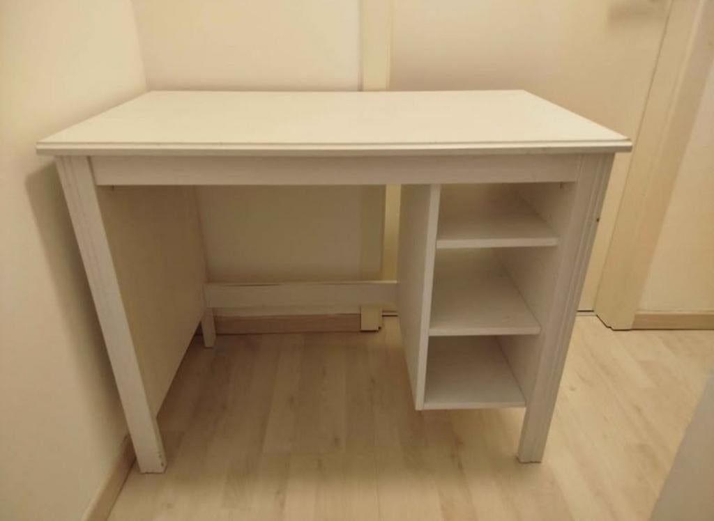 Bureau Brusali Ikea, Huis en Inrichting, Ophalen