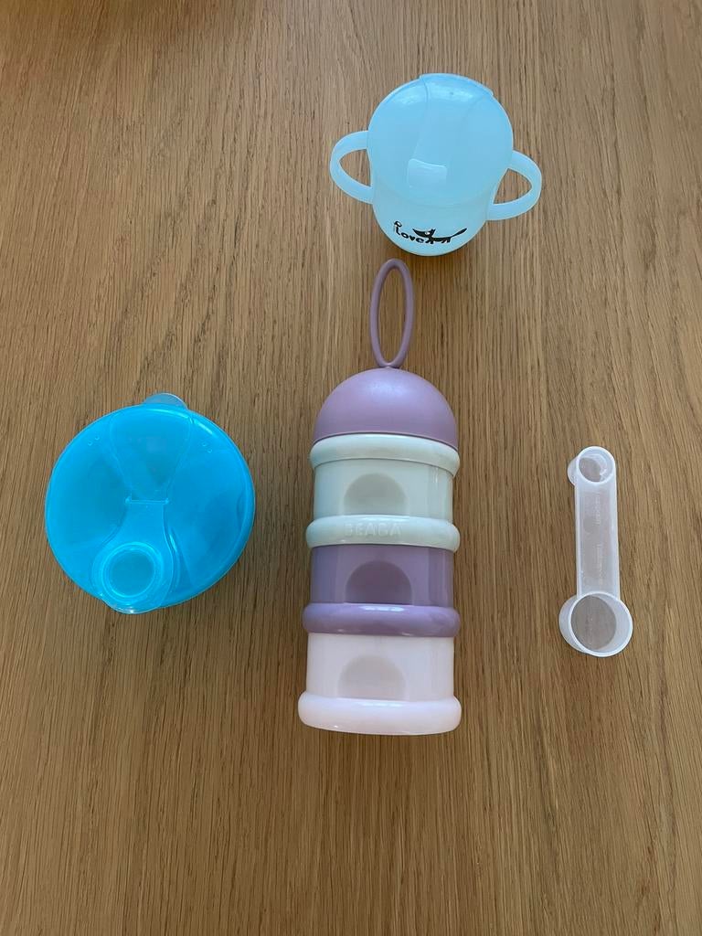 Beaba melkpoederverdeeldoos + tuitbeker + verdeeldoos, Kinderen en Baby's, Ophalen of Verzenden, Gebruikt, Overige typen