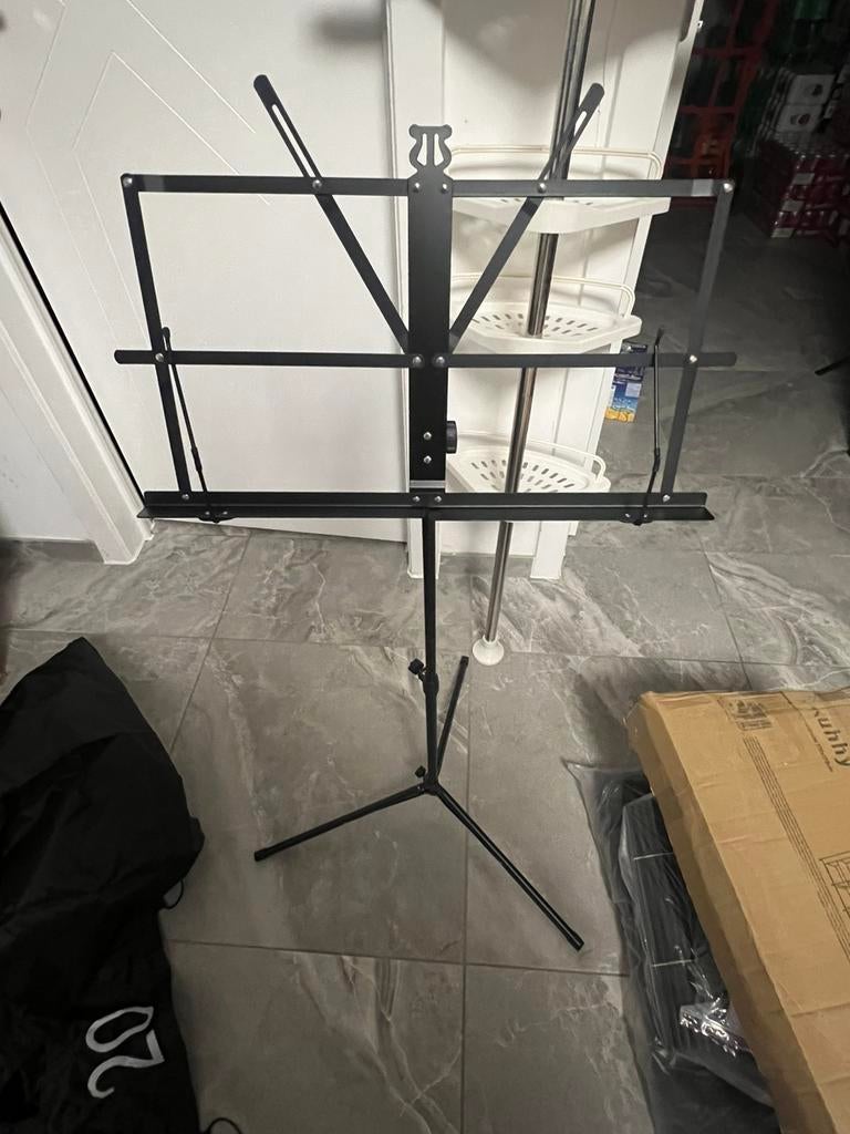 Muziekstandaard Opvouwbaar/Inklapbaar Nieuw, Muziek en Instrumenten, Standaarden, Ophalen, Nieuw, Muziekstandaard