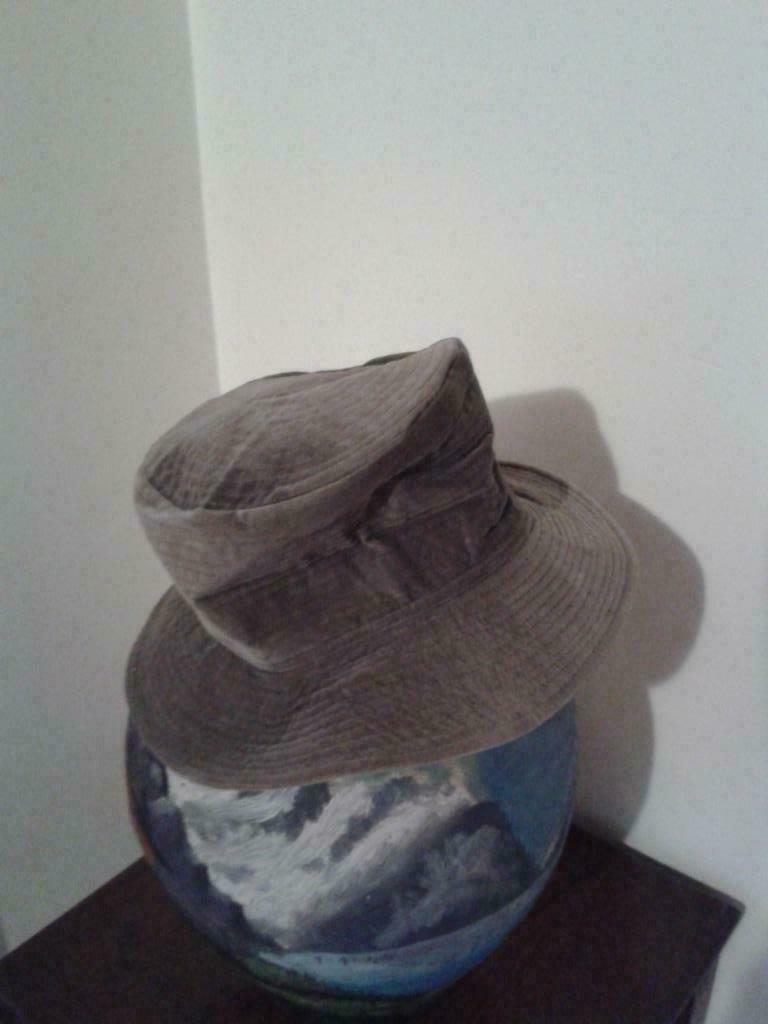 Leuke hoed, Kleding | Dames, Hoeden en Petten, Ophalen of Verzenden, Zo goed als nieuw, Hoed