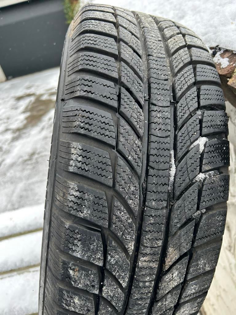 Mercedes 4 stuks velgen met winterbanden, Auto-onderdelen, Banden en Velgen, Ophalen, Gebruikt, Velg(en), 16 inch
