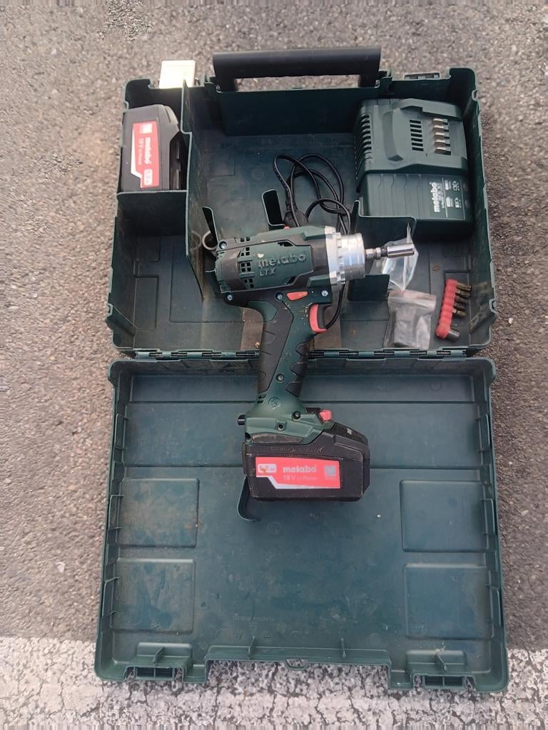 Metabo LTX 18V Li-voeding