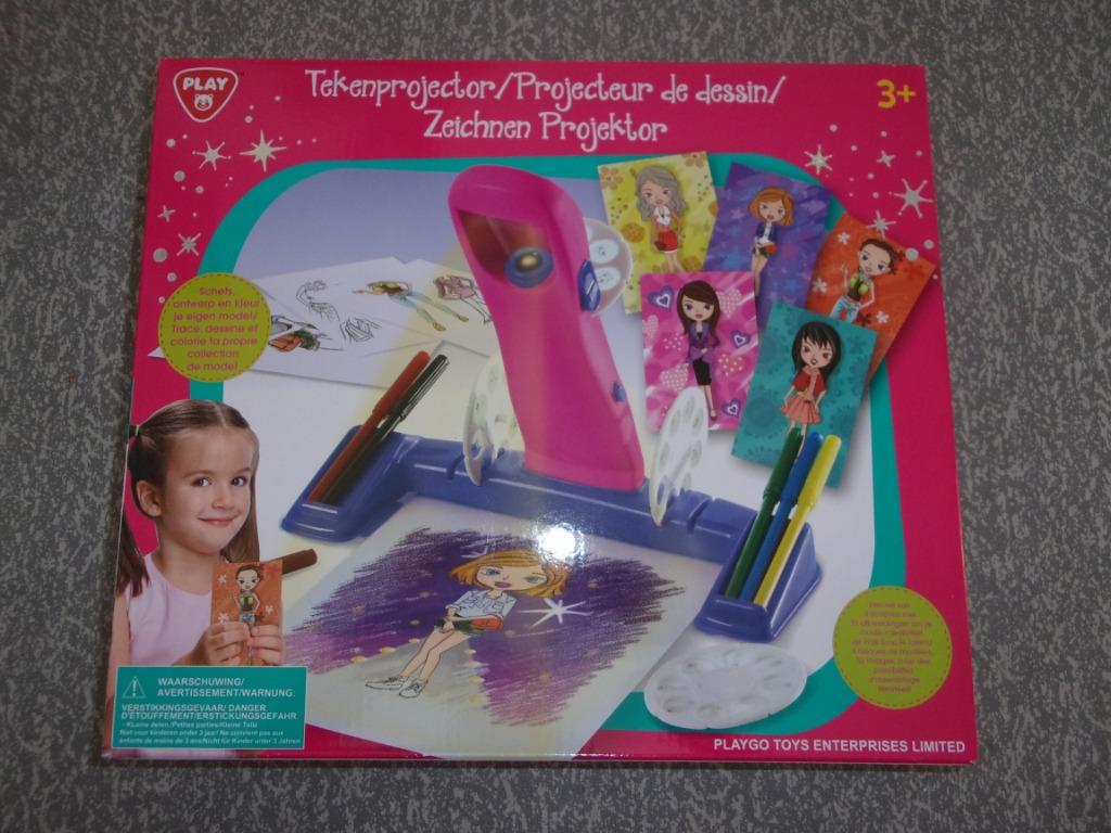 SPLINTERNIEUWE tekenprojector, Kinderen en Baby's, Speelgoed | Educatief en Creatief, Nieuw, Knutselen, Ophalen of Verzenden
