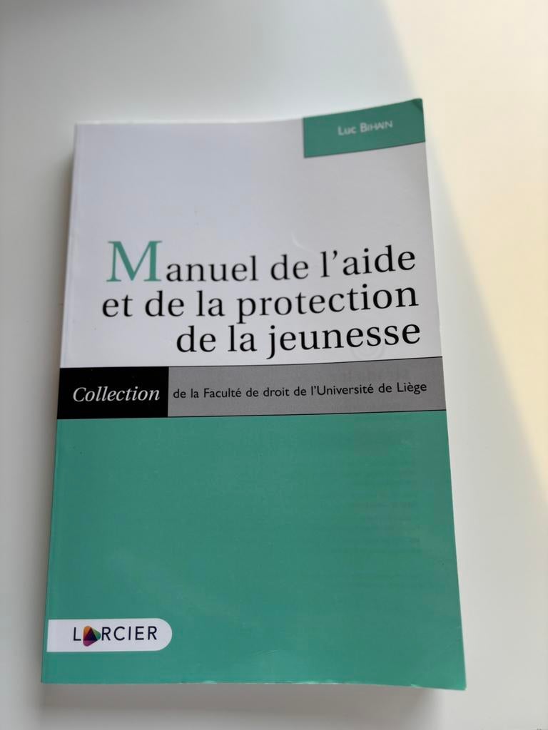 Livre de droit sur l’aide a la jeunesse, Ophalen, Zo goed als nieuw