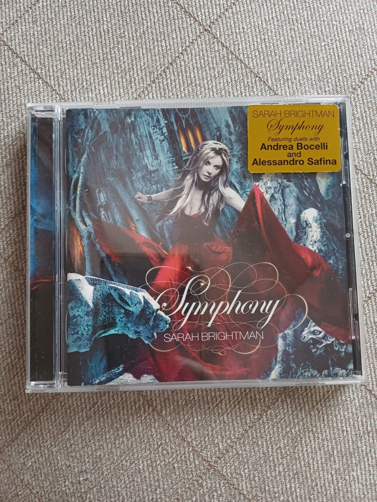 CD Sarah Brightman: Symphony in perfecte staat.

Bekijk ook, CD & DVD, CD | Hardrock & Metal, Enlèvement ou Envoi